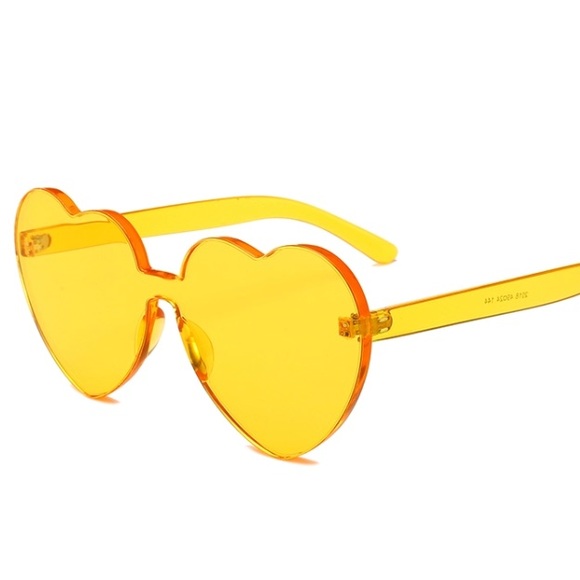 Heart Shape Rimless Sunglasses - Picture 2 of 6